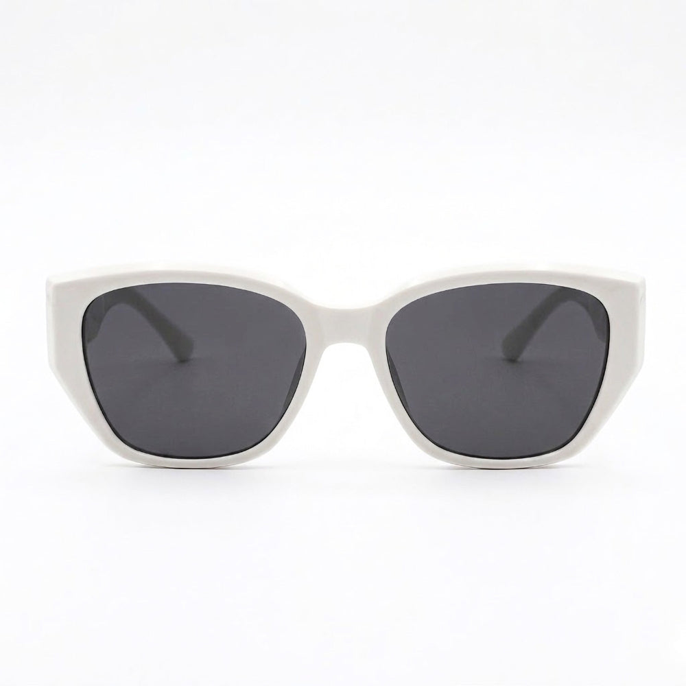 Lilly Pearl cat-eye polarized sunglasses, front view