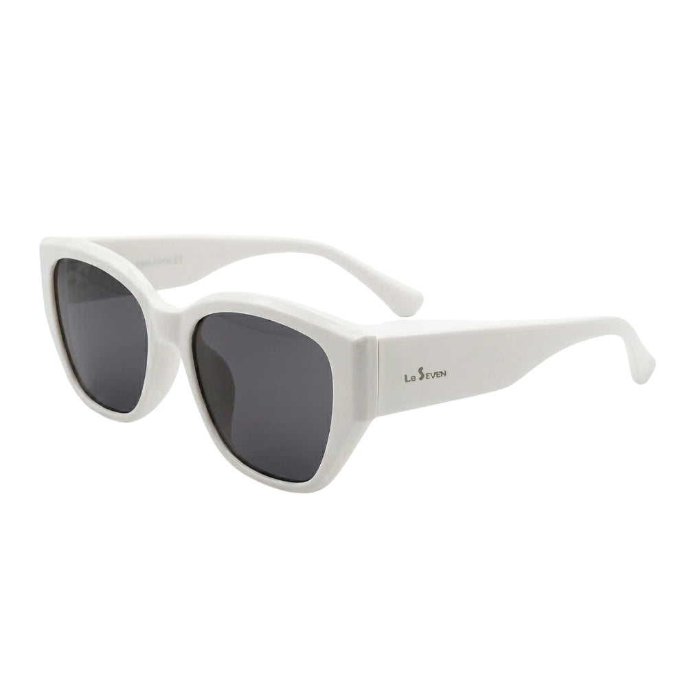 Lilly Pearl cat-eye polarized sunglasses, angled view
